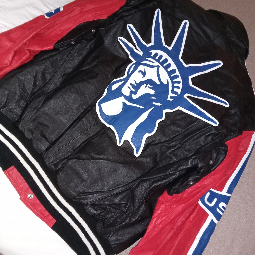 Vintage Leather Bomber Jacket